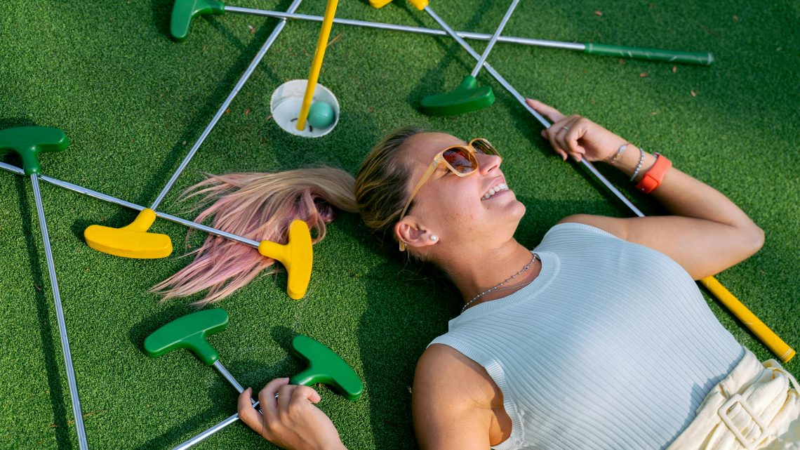 ¿Terrazas y Balcones? Convierte ese cemento gris en un oasis verde sin obras complejas