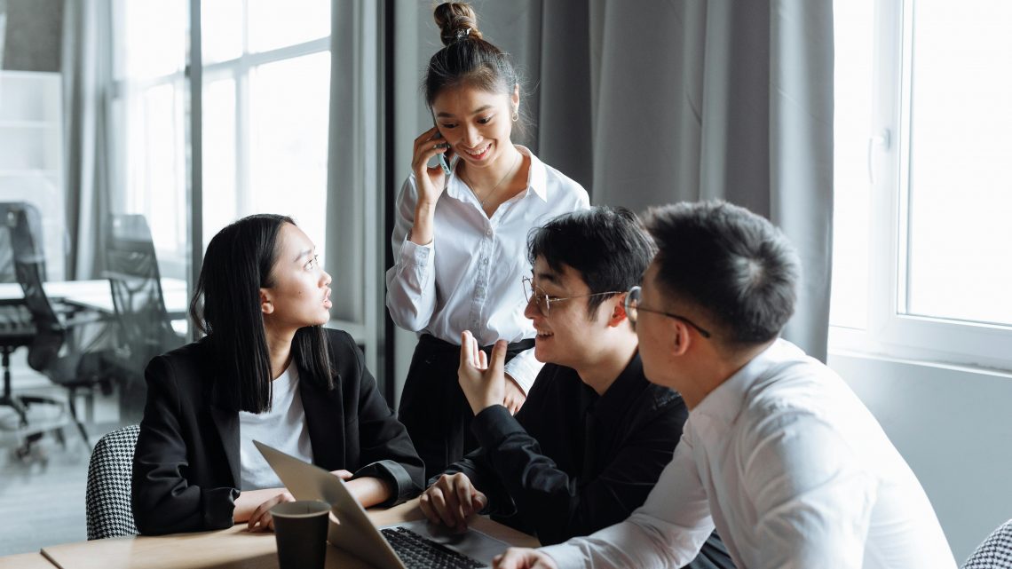 Cómo medir el éxito de tu atención telefónica: Métricas que debes vigilar